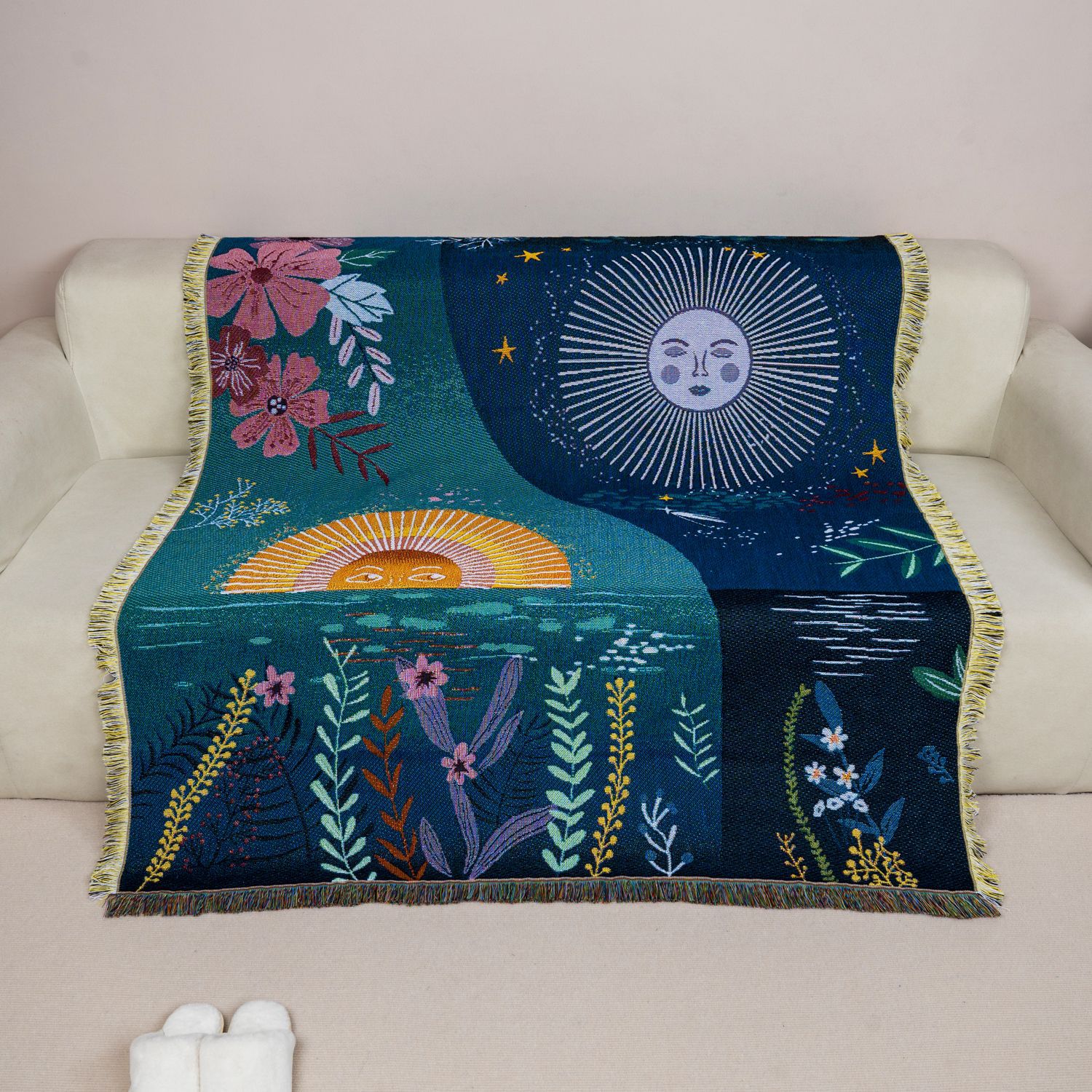 천상의 태양과 달이 그려진 보헤미안풍 벽걸이 태피스트리 - Boho Throw Blanket Fringe 리뷰 및 가격